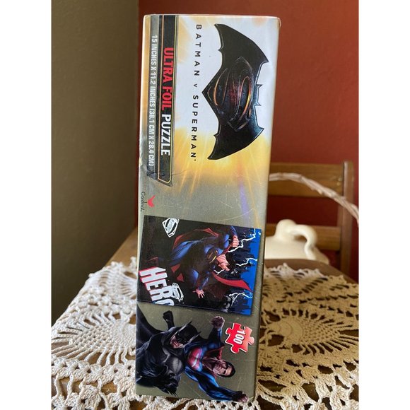 BATMAN V SUPERMAN PUZZLE - 2 Puzzles - NEW - Ultra Foil - 100 Pcs. Each - 15x11 - Picture 6 of 9